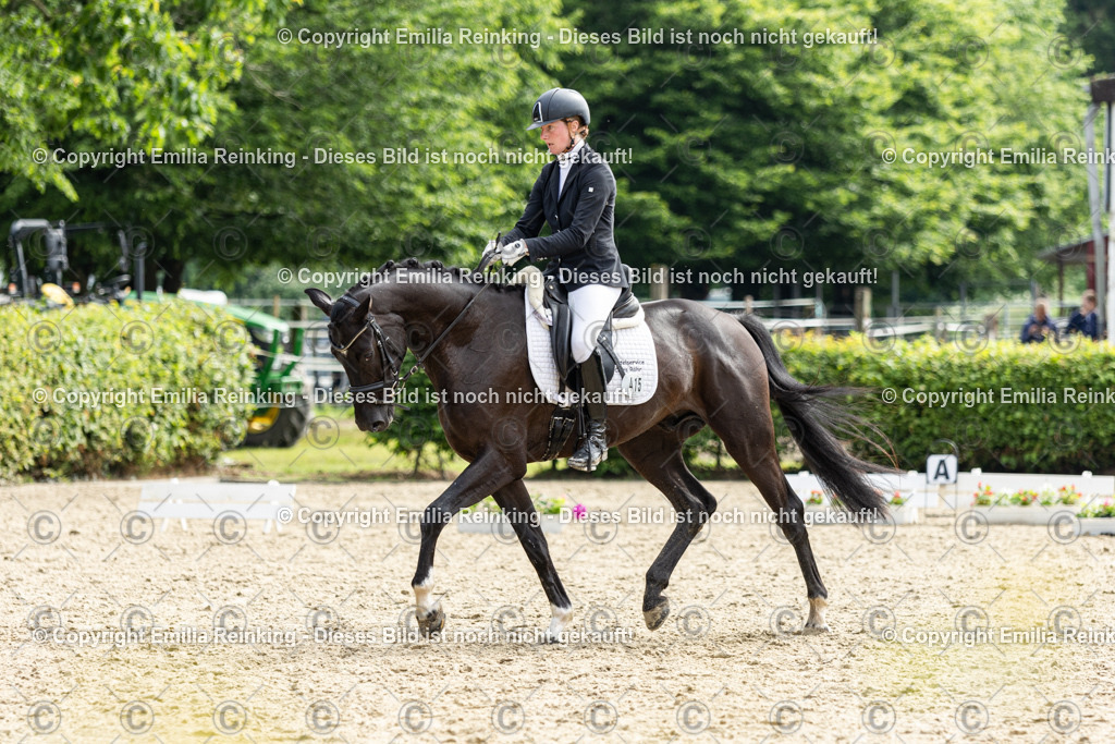 CL5A5607 | Emilia Reinking Fotografie - Realisiert mit Pictrs.com