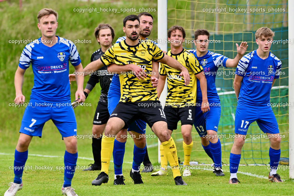 SV Wernberg vs. FC Faakersee | #7 Fabian Daniel Ambrosch SV Wernberg, #18 Andreas Unterguggenberger FC Faakersee, #1 Matthias Marcus Kohlmaier SV Wernberg, #16 Igor Lovric SV Wernberg, #5 Cajetan Maria Thaddäus Kolig FC Faakersee, #13 Christoph Arneitz SV Wernberg, #17 Sandro Christopher Matschek SV Wernberg, SV Wernberg vs. FC Faakersee, SV Wernberg vs. FC Faakersee am 01.06.2024 in Wernberg (Sportplatz Wernberg), Austria, (Photo by Bernd Stefan)