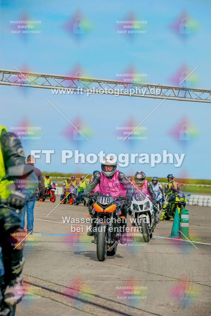 _MOT1007 | Hier findet Ihr Bilder von Touristenfahrten auf der Nürburgring Nordschleife oder von anderen Veranstaltungen die ich besucht habe. Viel Spass beim Durch Schauen 
