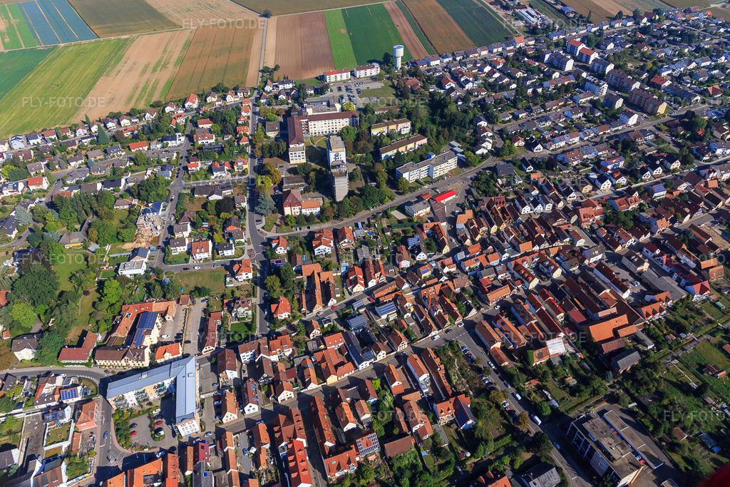 Luftbild: Robert-Koch-Straße mit Krankenhaus in Kandel im Bundesland Rheinland-Pfalz in Deutschland. Foto: IMG_094958.jpg vom 24.09.2016 durch Werner Riehm/FLY-FOTO.de