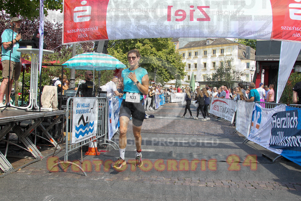 250824_1446_EV4_2195 | Sportfotografie im Rhein-Sieg Kreis, Köln, Bonn, NRW, Rheinland Pfalz, Hessen, etc. Unser Tätigkeitsfeld umfasst den Laufsport vom Volkslauf über den Marathon, Duathlon, Triathon bis zum Ultralauf wie Kölnpfad Ultra oder Schindertrail.
