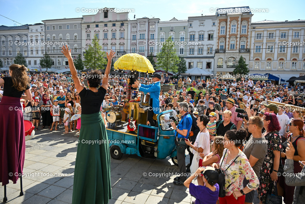 Pflasterspektakel_ 36. Linzer Pflasterspektakel 2024_ 18.07.2024-81 | 18.07.2023, Linz, AUT, 36. Linzer Pflasterspektakel 2024, im Bild diverse Kuenstler