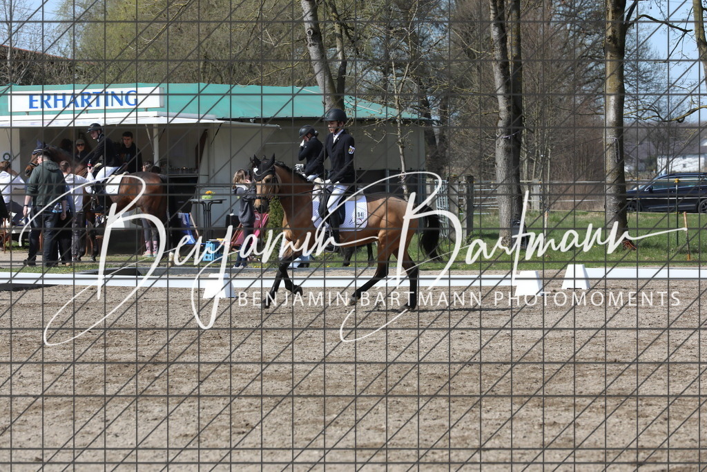 AZ2A3237 | Benjamin Bartmann Photomoments