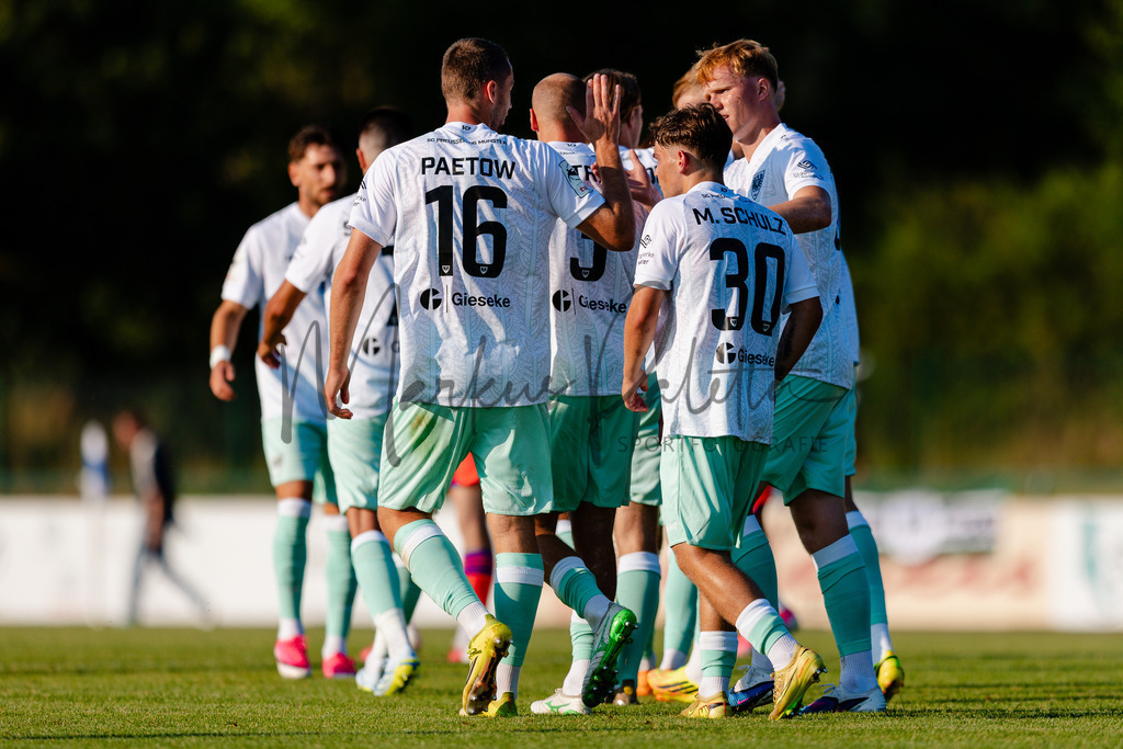 Testspiel, Saison 2026/27: SC Preußen Münster - Kickers Emden | Billerbeck, 10.07.2026: Testspiel, SC Preußen Münster gegen Kickers Emden auf der Anlage des DJK Billerbeck in Billerbeck. Foto: sportfotografie.ms | Markus Paletta - Realisiert mit Pictrs.com