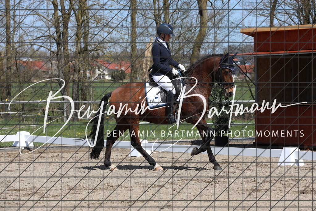 AZ2A5300 | Benjamin Bartmann Photomoments