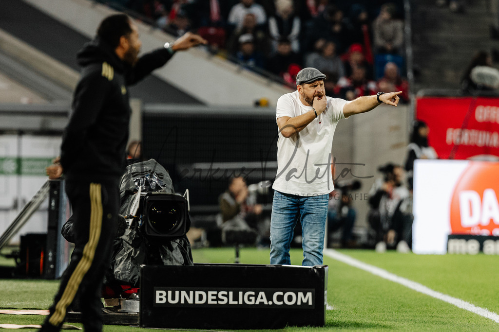 2. Bundesliga, Saison 2023/24, 25. Spieltag: Fortuna Düsseldorf - Hamburger SV | Düsseldorf, 08.03.2024: 2. Bundesliga, 25. Spieltag, Fortuna Düsseldorf gegen Hamburger SV in der Merkur Spiel-Arena in Düsseldorf. Foto: sportfotografie.ms | Markus Paletta - Realisiert mit Pictrs.com