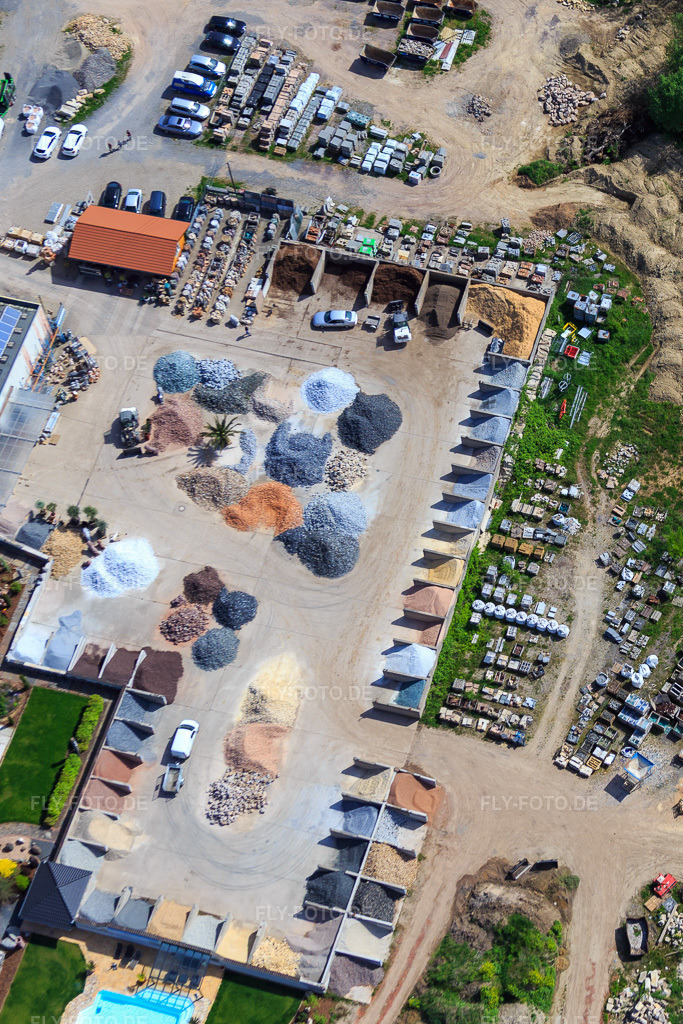 Luftbild: Palatinum Landschafts u. Gartendesign in Hagenbach im Bundesland Rheinland-Pfalz in Deutschland. Foto: IMG_078430.jpg vom 08.05.2015 durch Werner Riehm/FLY-FOTO.dePalatinum