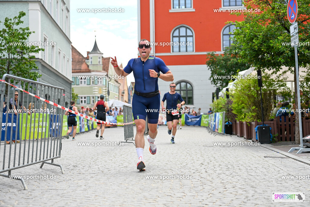 SZI_8451 | Stadttriathlon Erding 2025. #yourpictrs #sportshot_your_pictrs @Sportshotphotography #stadttriathlonerding Copyright: www.sportshot.de