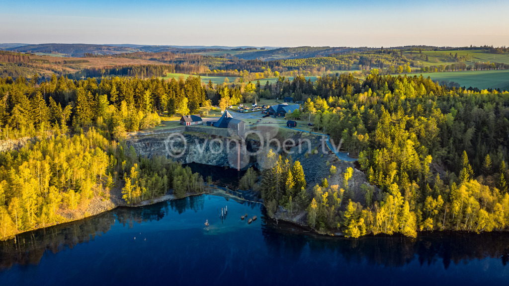 Der Schieferpark bei Lehesten im Frühjahr | Luftbilder, Drohnenbilder, Oberfranken, Bayern, Kronach, Lichtenfels, Kulmbach, Thüringen, Frankenwald, Thüringerwald - Realisiert mit Pictrs.com