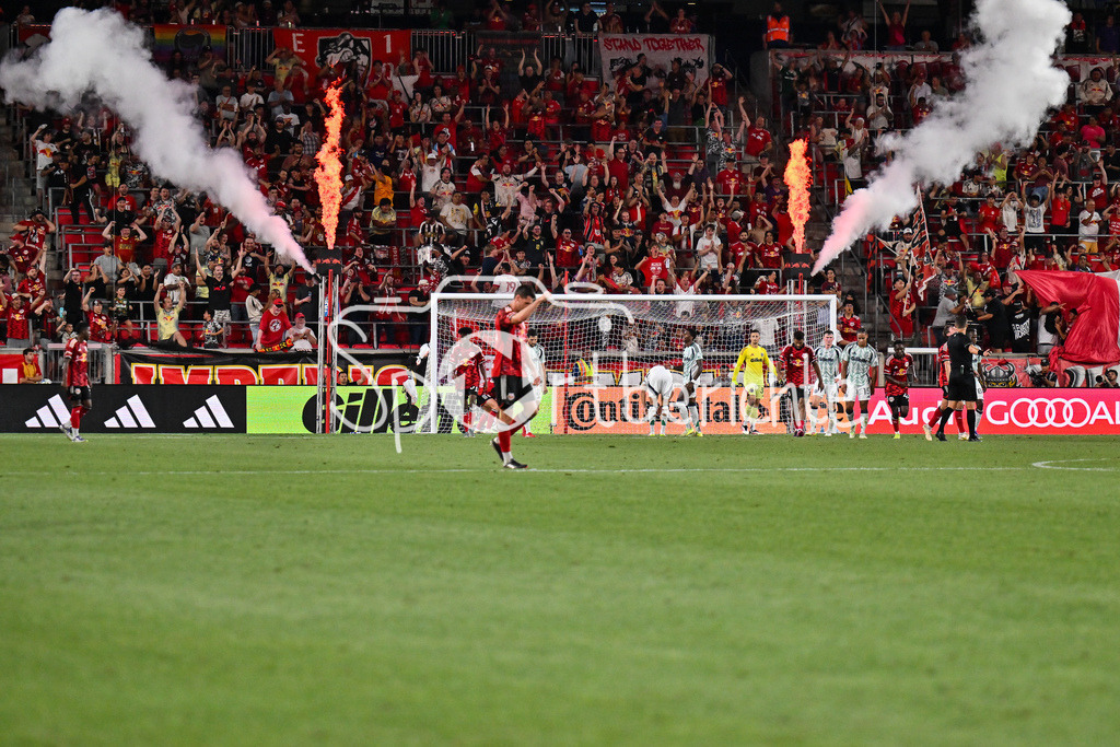 New York Red Bulls - New England Revolution | Tor fuer die Hausherren / Tor / Torschuetze / Freude / Happy / Major League Soccer: New York Red Bulls - New England Revolution, Red Bull Arena am 16.07.2025