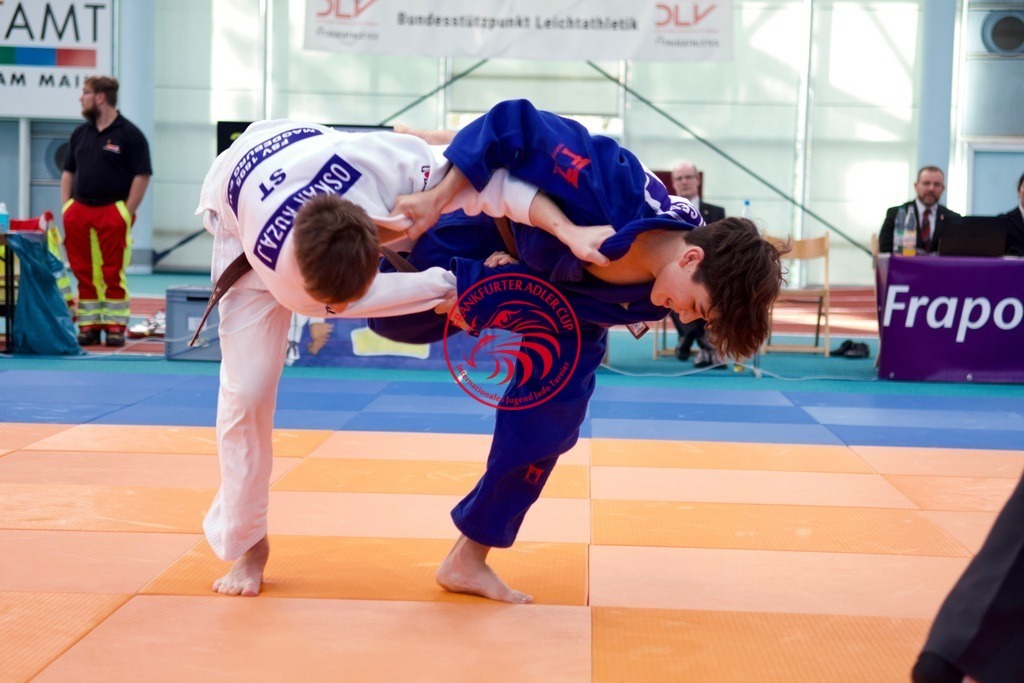 RAS_8173 | Fotos vom Adler Cup - Pictures from Adler Cup

Hier findet Ihr alle Eindrücke und großen Momente der Adler Cup Wochenenden. Here you will find all impressions and great moments of the Adler Cup weekends. - Realisiert mit Pictrs.com