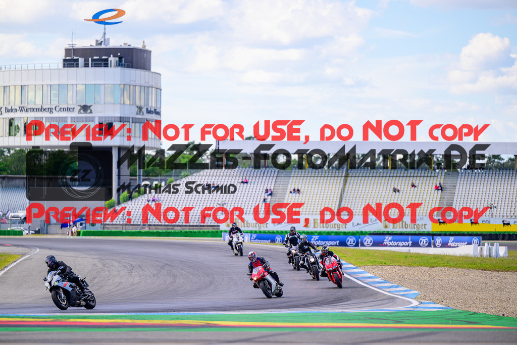 MaZZes_FotoMatrix_240615_6021986_9278 | INST