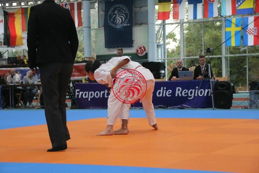 MSY-2022-10-29-7795 | Fotos vom Adler Cup - Pictures from Adler Cup

Hier findet Ihr alle Eindrücke und großen Momente der Adler Cup Wochenenden. Here you will find all impressions and great moments of the Adler Cup weekends. - Realisiert mit Pictrs.com