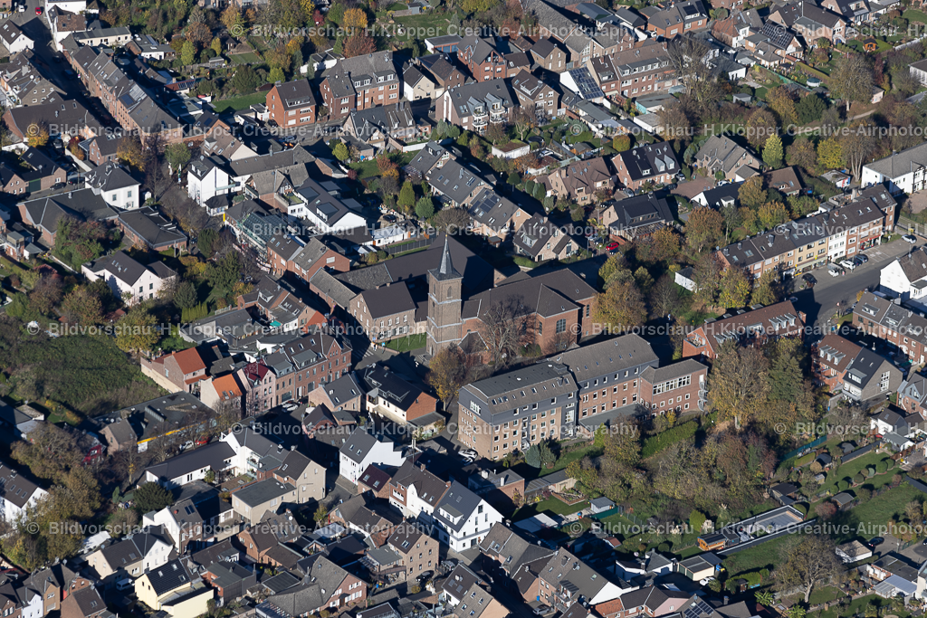 luftbilder-neuss-holzheim-9001 | Luftbilder und Luftbildfotografie , Digital und Printbilder auf Leinwand , Alu Dibond , Acrylglas , Poster oder Download-Datei für private und gewerbliche Verwendung im Shop online bestellen. - Realisiert mit Pictrs.com