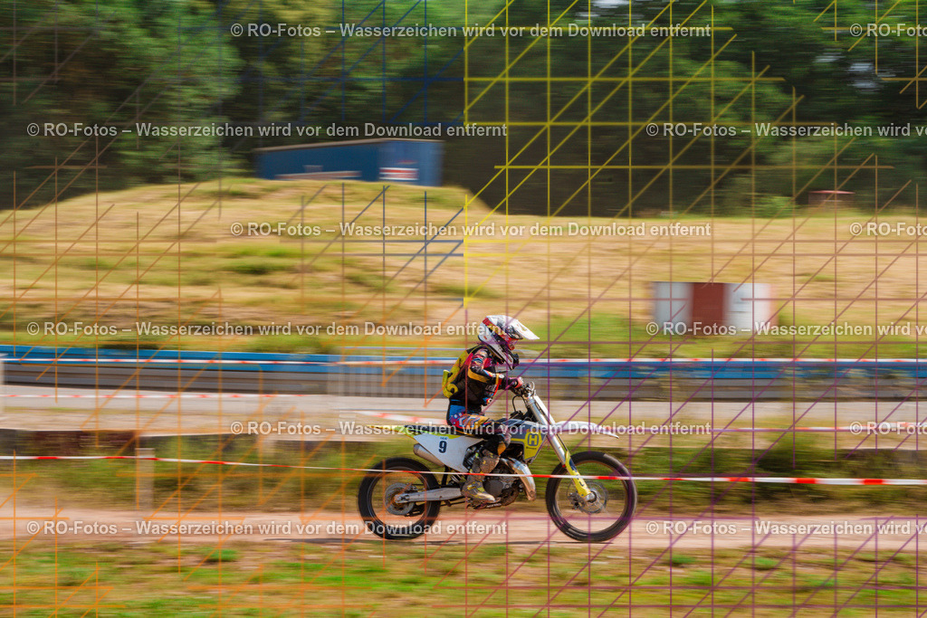 4 Lauf Schlüchtern IGE 2026-1652 | Sportfotografie von RO-Fotos: Motorsport, Motocross, Enduro, Laufveranstaltungen und Triathlon. Professionelle Fotos von Sportlern und Events. - Realisiert mit Pictrs.com