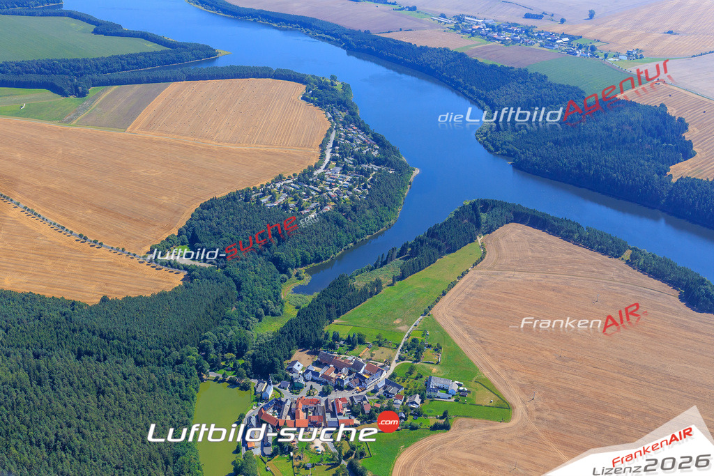 Die Luftaufnahme Stelzendorf - Zeulenroda Triebes wurde vom UL-Flugzeug (keine Drohne) aus fotografiert.Hohe Druck- Auflösung-die Geschenkidee!
