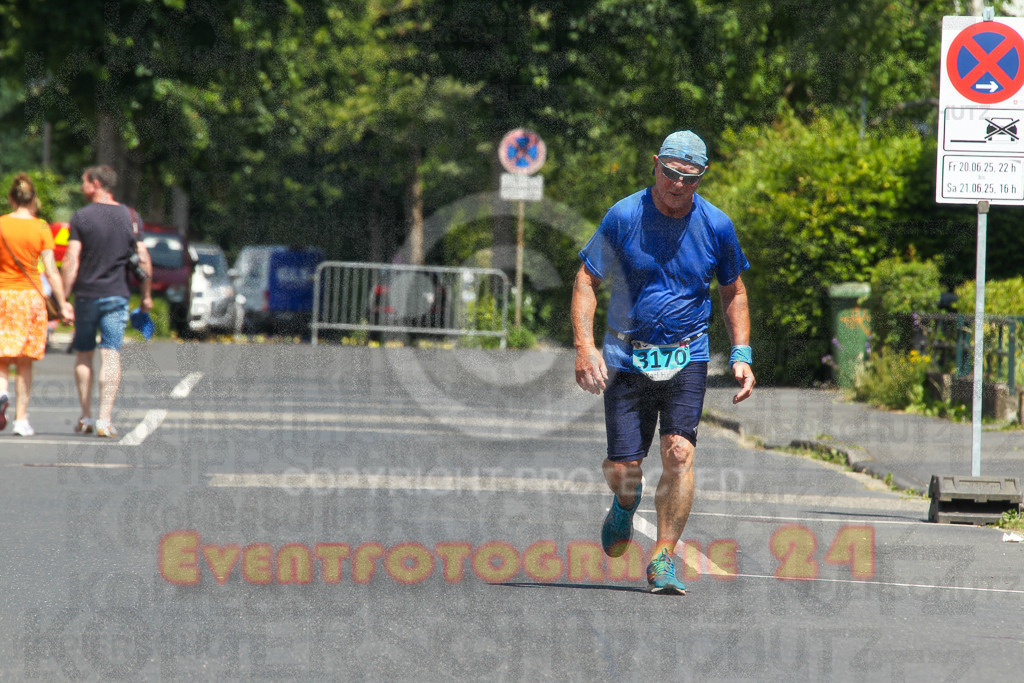 250621_1245_EV4_7334 | Sportfotografie im Rhein-Sieg Kreis, Köln, Bonn, NRW, Rheinland Pfalz, Hessen, etc. Unser Tätigkeitsfeld umfasst den Laufsport vom Volkslauf über den Marathon, Duathlon, Triathon bis zum Ultralauf wie Kölnpfad Ultra oder Schindertrail.