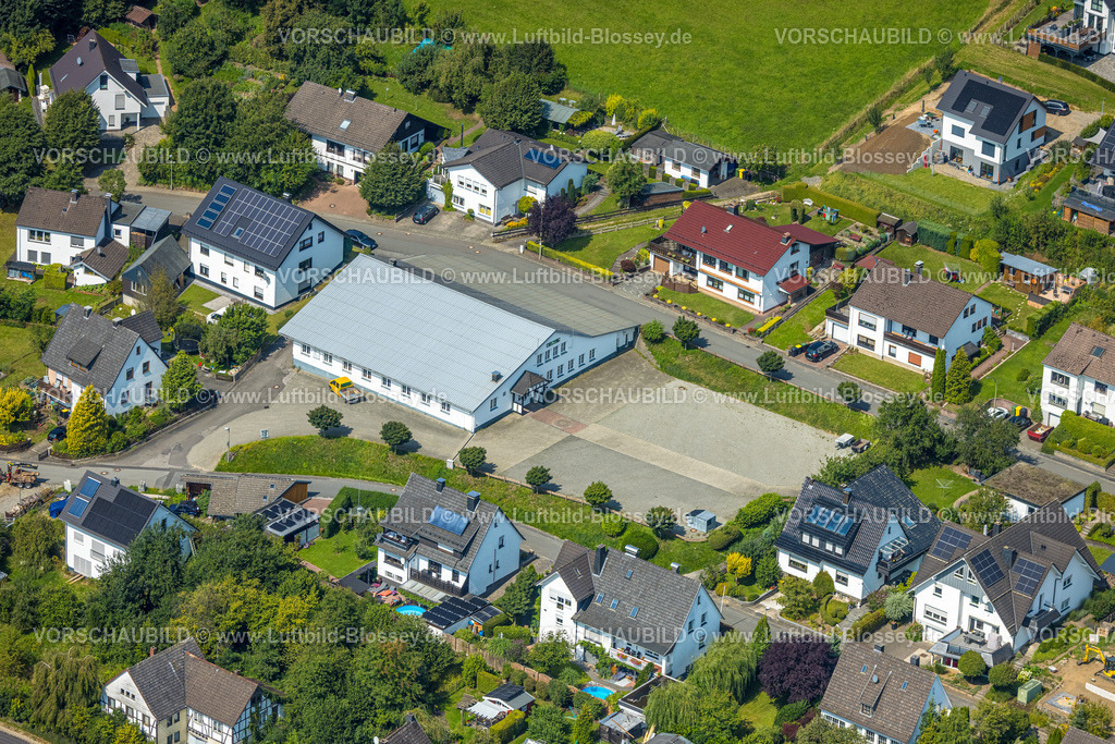 Finnentrop250807568 | Luftbild, Schützenhalle St. Johannes Schützenbruderschaft, Serkenrode, Finnentrop, Sauerland, Nordrhein-Westfalen, Deutschland