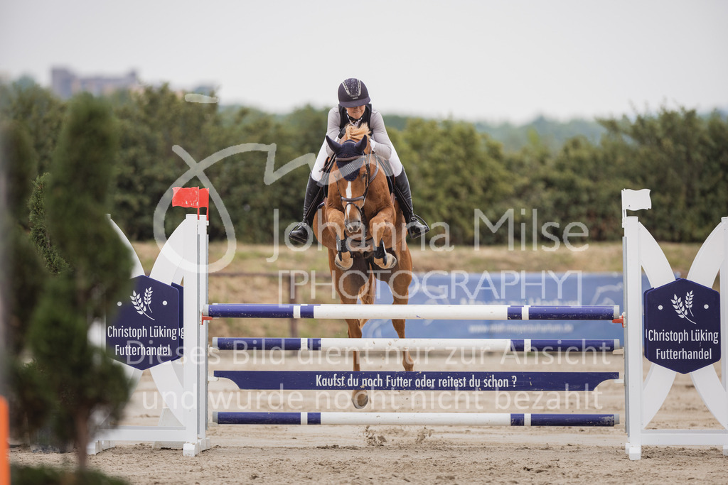 230622_PfSpTa_SprPfL-205 | Deine schönsten Turniermomente als professionelle Fotos! Entdecke hochwertige Pferdesport-Fotografie im Online-Shop. Jetzt Fotos finden & bestellen!