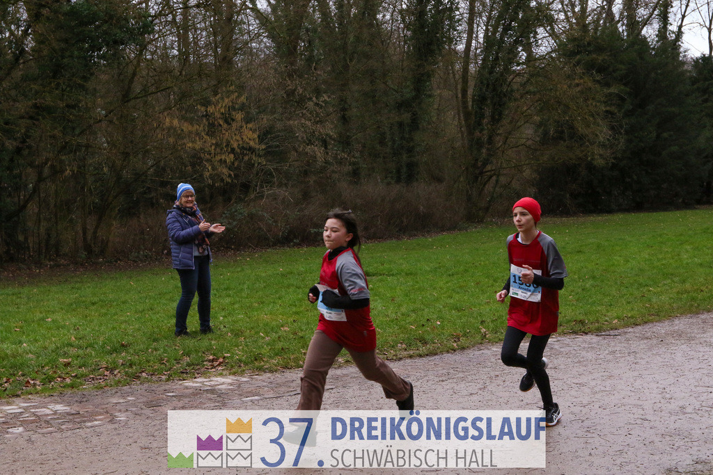 Stadtwerke Jugendlauf 1700m | 3 Koenigslauf 2023 - Realisiert mit Pictrs.com