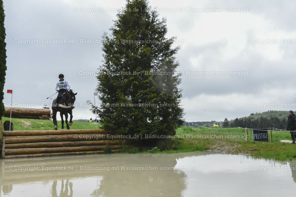 20230513_CCI2_Section2_Gelände_0422 | equistock