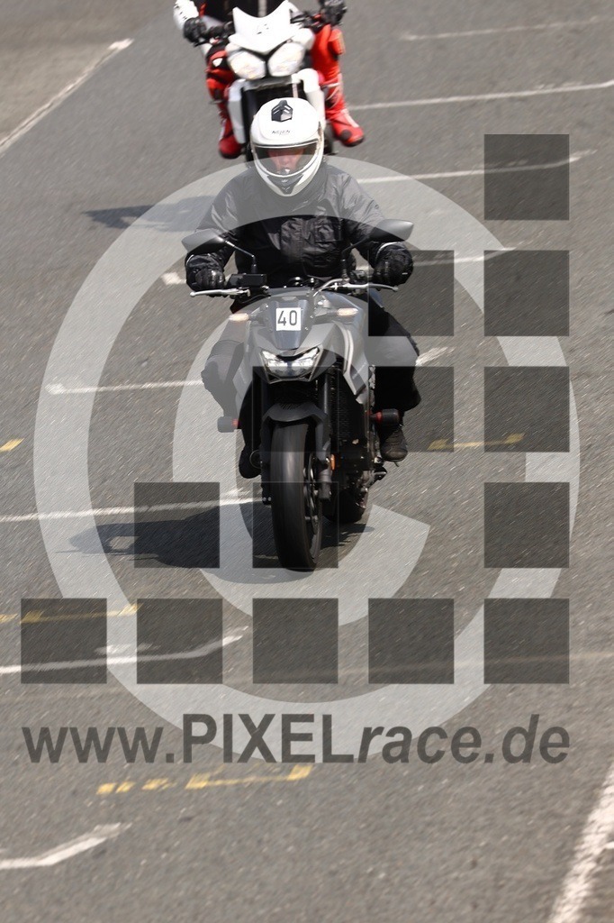 0040-20260512_01124 | Schöne Erinnerungen an spannende Momente - das festzuhalten ist unser Job. PIXELrace.de ist seit 2003 auf den Rennstrecken Europas unterwegs um die Action draußen beim Fahren und die wunderbare Stimmung imm Fahrerlager für euch einzufangen.