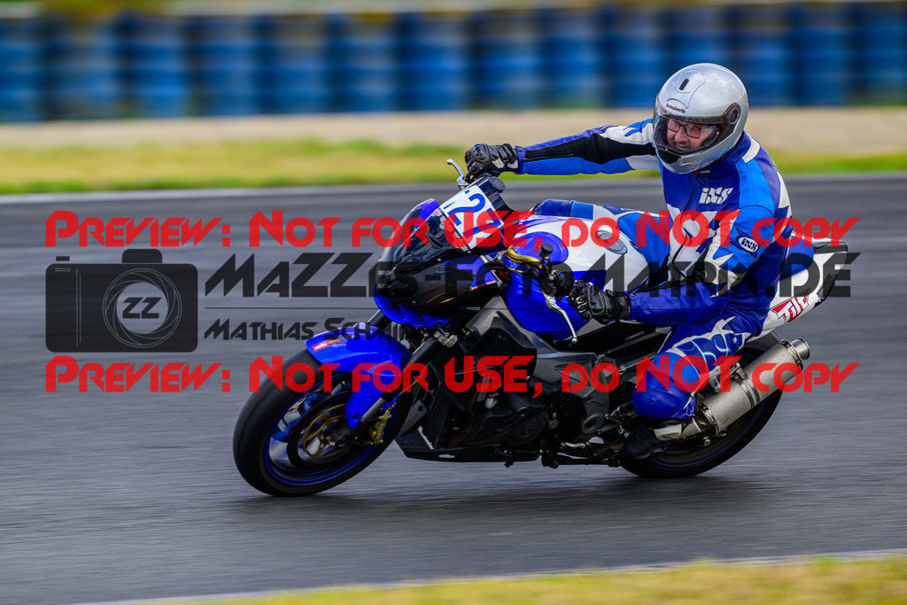 MaZZes_FotoMatrix_240724_6007705_0424 | BLAU