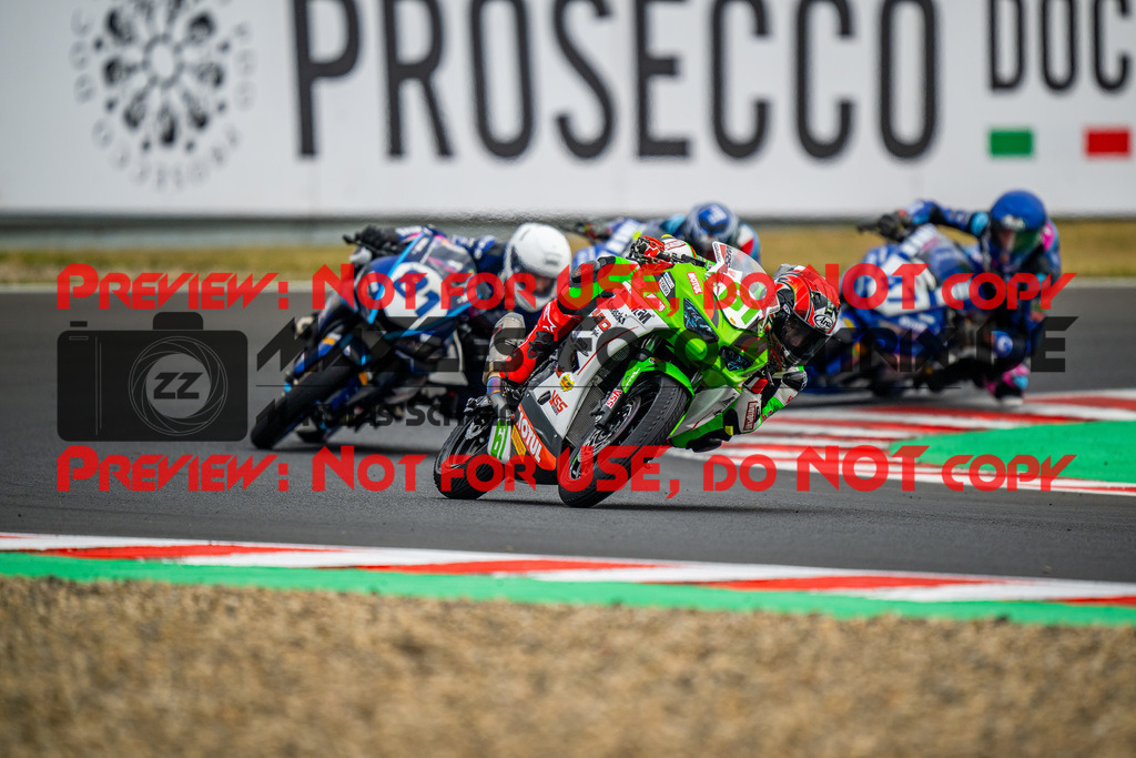 MaZZes_Fotomatrix-220730-4572 | WSSP300