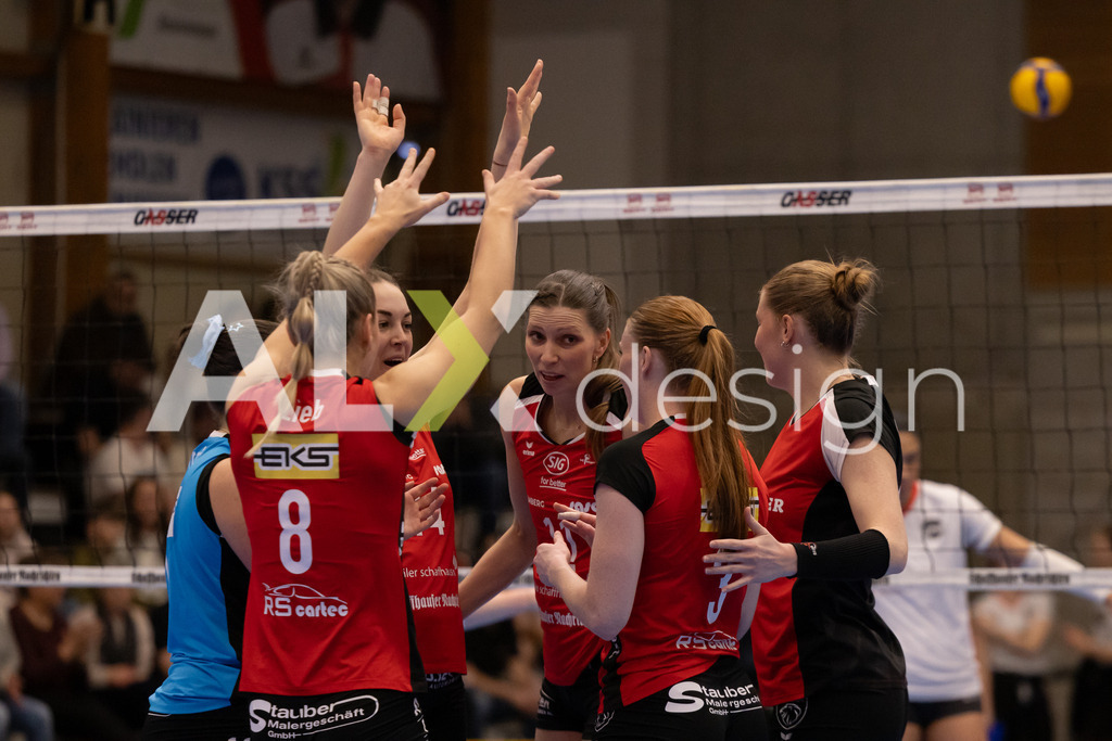 Volleyball I Frauen I Saison 2025-2026 I Volleyball NLA | Women I 1/4 Finals I VC Kanti Schaffhausen - BIWI Volleyball Franches-Montagnes I 21.02.2026 | Hochwertige Sportfotos kaufen & lizenzieren für Medien, Vereine, Agenturen & Sportler:innen. Entdecke professionelle Sportfotografie im Bildshop von Alexander Franzen. - Realisiert mit Pictrs.com