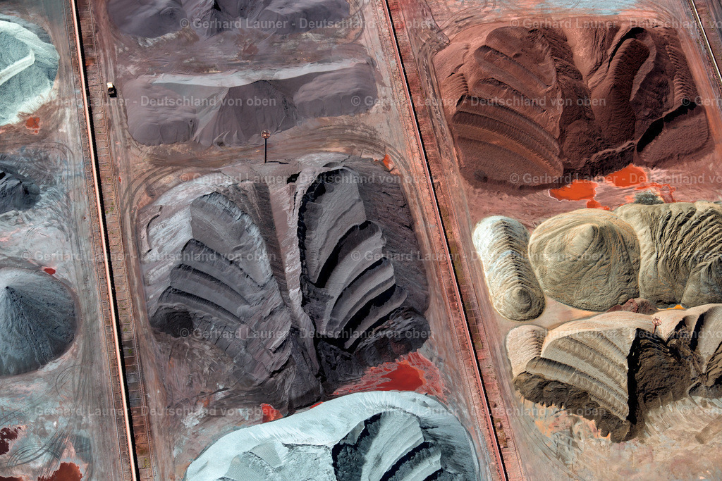 3801054 | farbiges Schüttgut im Sandauhafen, Freie und Hansestadt Hamburg