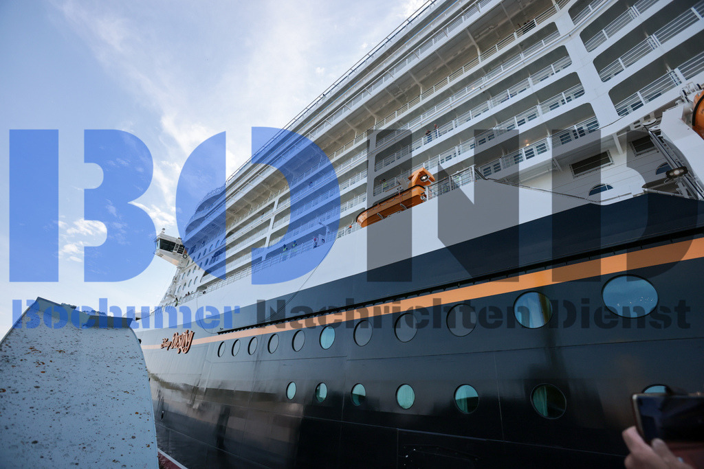 SES_EMDDIS20250920-57 | bond - Realisiert mit Pictrs.com