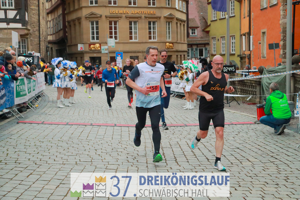 VR Bank Hauptlauf 10000m | 3 Koenigslauf 2023 - Realisiert mit Pictrs.com