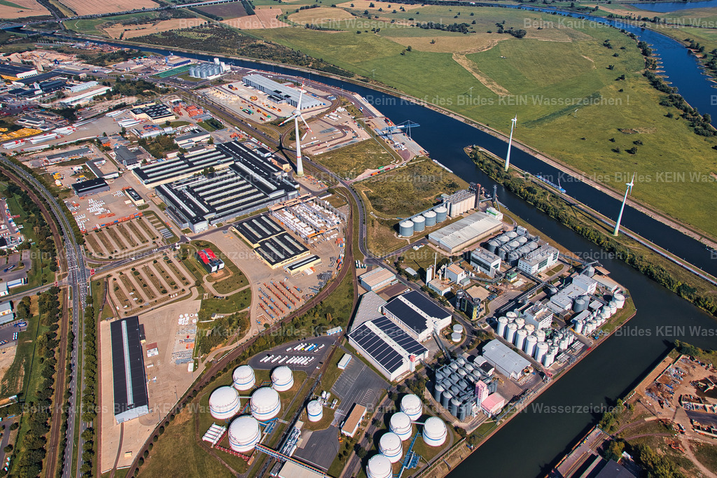 Magdeburg_6938 | Die Magdeburger Platte® - das sind die schönsten Luftbilder von Magdeburg & Sachsen-Anhalt auf Acryl, Leinwand oder zum Download. Das ist Luftbildfotografie & Luftbildaufnahmen mit Drohne & Flugzeug.  - Realisiert mit Pictrs.com