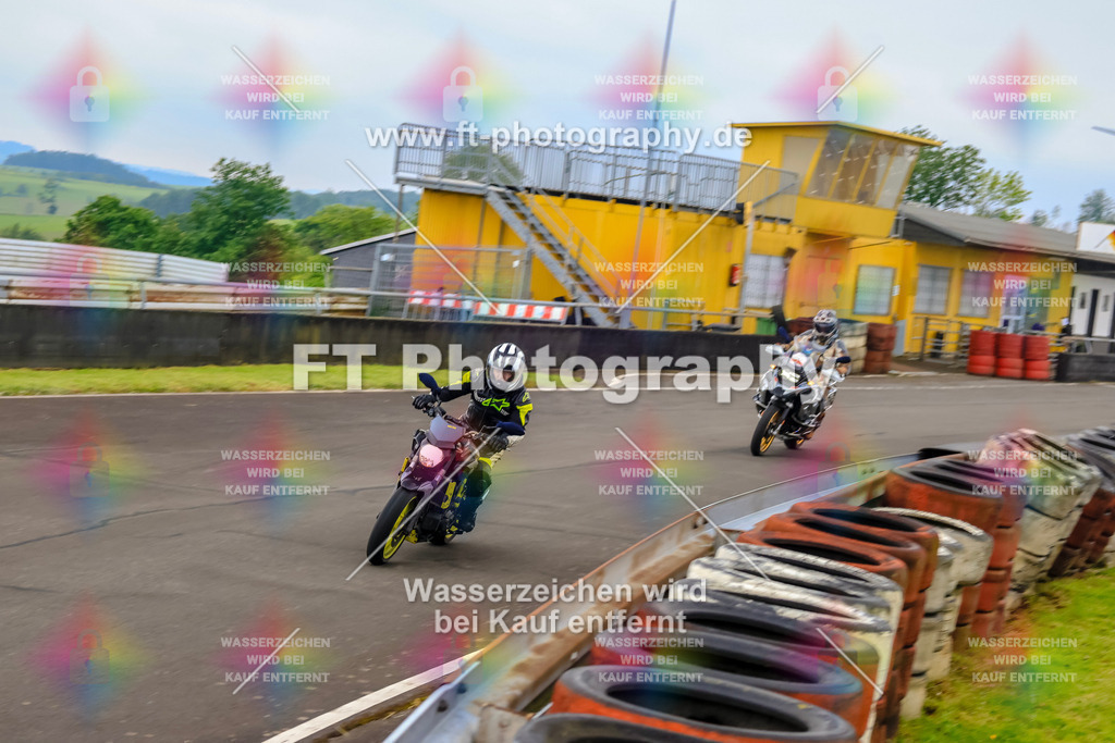 OBK-5487 | Hier findet Ihr Bilder von Touristenfahrten auf der Nürburgring Nordschleife oder von anderen Veranstaltungen die ich besucht habe. Viel Spass beim Durch Schauen 