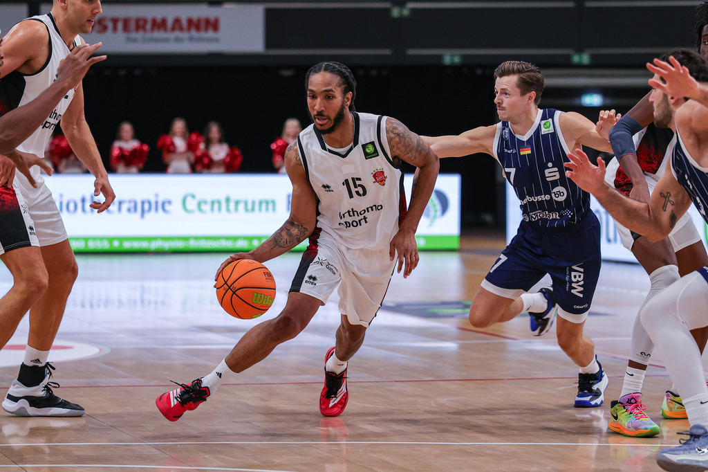 BAYER GIANTS vs VfL Sparkassenstars Bochum-5 | Fotos von Basketballspielen aus dem Raum NRW fotografiert von Gero Mueller-Laschet und Daniel Schaefer - Realisiert mit Pictrs.com