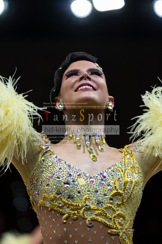 20241109_DM-Formationen_7026 | Tanzsportbilder, Standardtanz, Lateintanz, WDSF, DTV, LTVB, dancecomp, goc, hessen tanzt, blaues band der spree, walzer, tango, wiener walzer, slowfox, quickstepp, samba, rumba, cha-cha-cha, paso doble. jive, hd-kroft photography, turniertanzsport