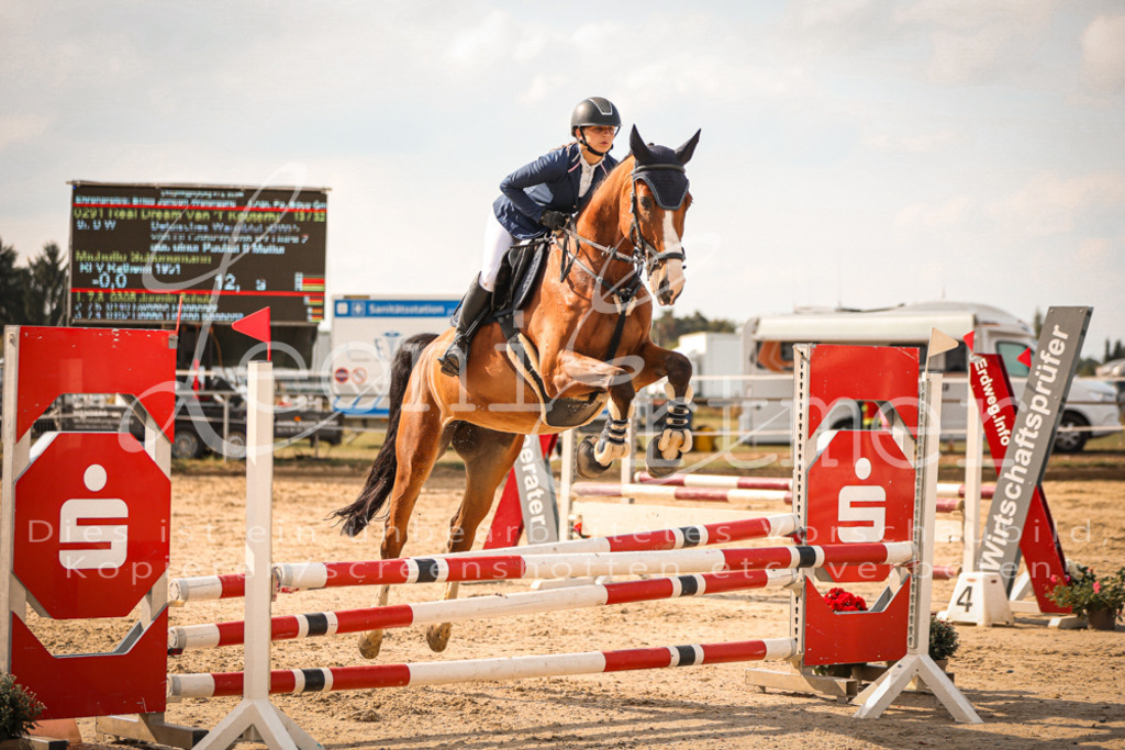 01.FrSpE00154 | Leoni Ertmer Photography - Realisiert mit Pictrs.com