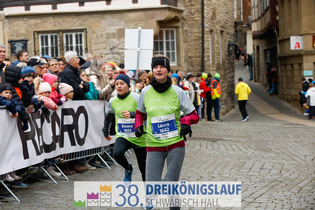 1700m Stadtwerke Jugendlauf | 3 Koenigslauf 2024 1700m Stadtwerke Jugendlauf - Realisiert mit Pictrs.com