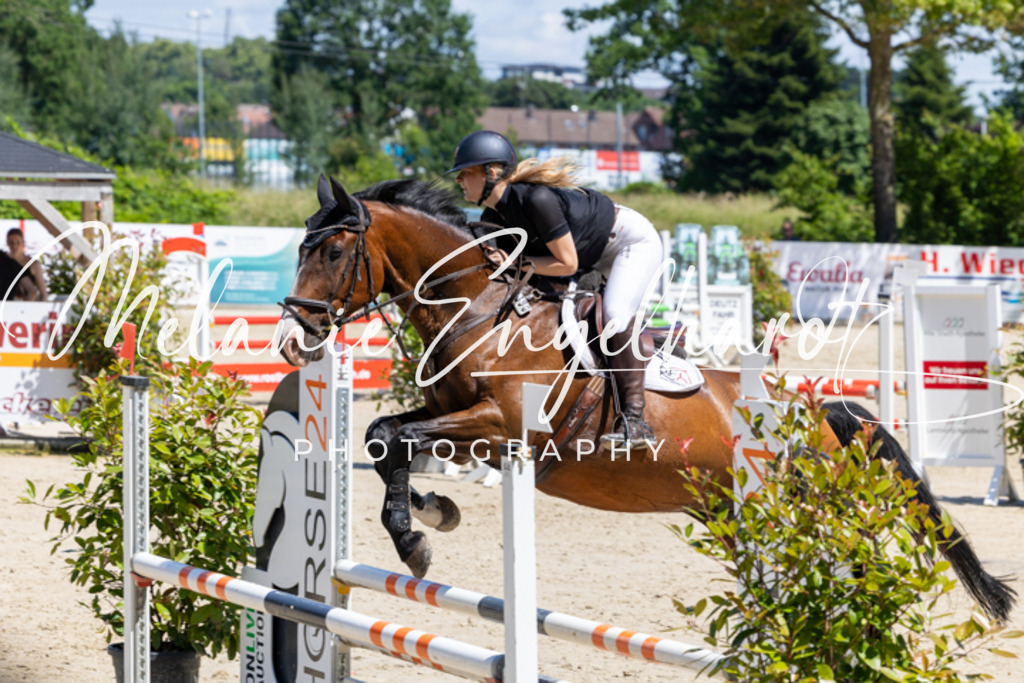 7I8A2231 | melanie-engelhardt-photography - Realisiert mit Pictrs.com