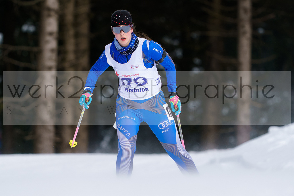 DSC Oberwiesenthal | Vom 19. - 21. Januar fand in der Sparkassen-Skiarena Oberwiesenthal der DSV E.INFRA Schülercup Biathlon statt.