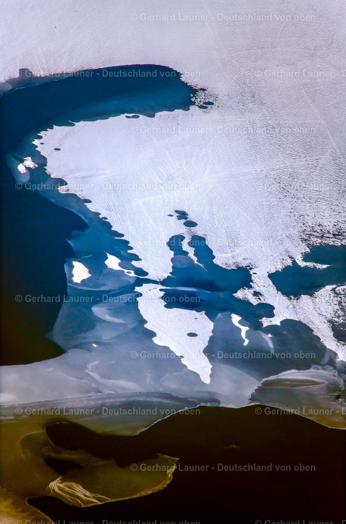 3900167 | Eisstrukturen auf dem Hofstättersee