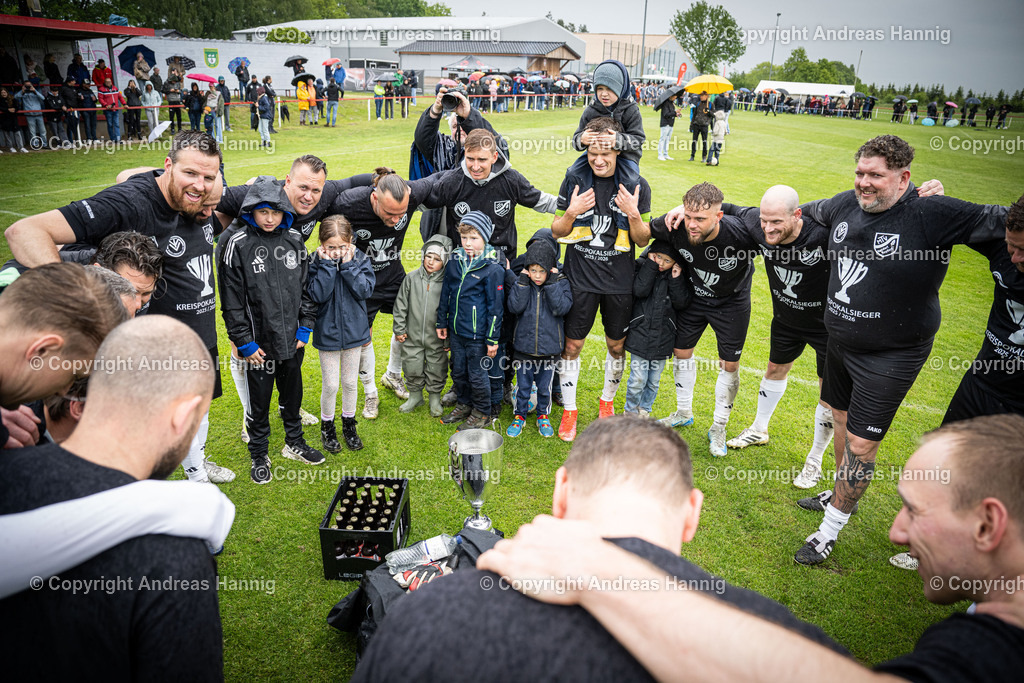 Fußball I Heren I Saison 2025-2026 I Kreispokalfinale Ü32 I TV Meckelfeld - SG Borstel-Luhdorf I 14.05.2026 | a-hannig - Realisiert mit Pictrs.com