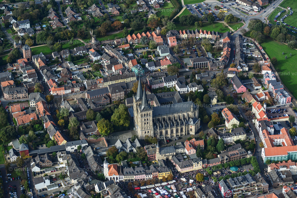3491718 | Xanten, Altstadt mit Dom und Markt