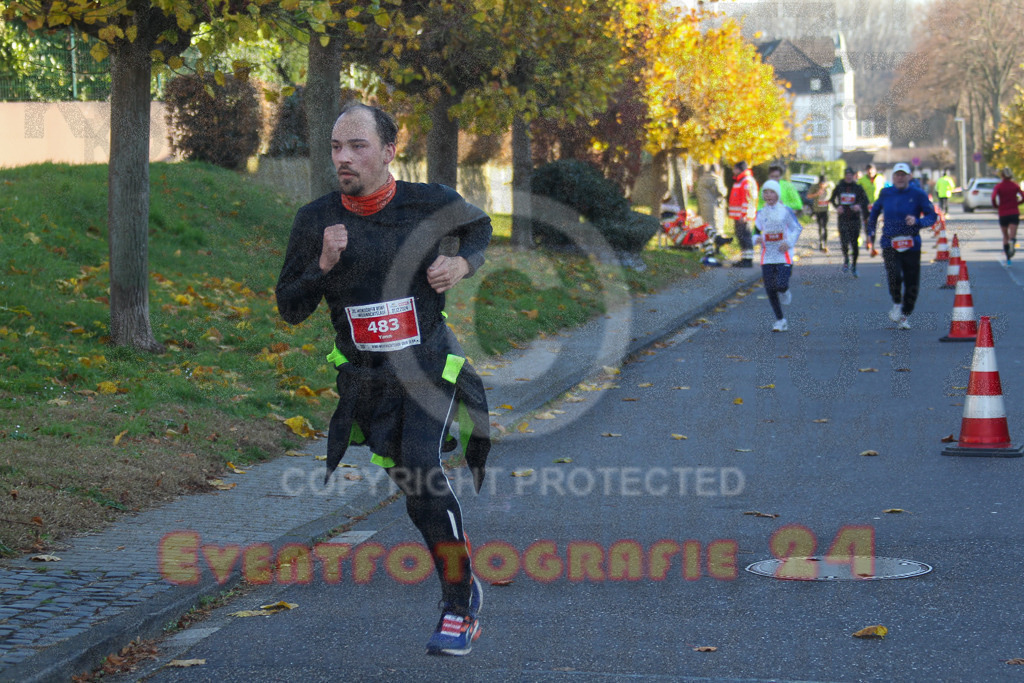 241201_1230_EV4_2785 | Sportfotografie im Rhein-Sieg Kreis, Köln, Bonn, NRW, Rheinland Pfalz, Hessen, etc. Unser Tätigkeitsfeld umfasst den Laufsport vom Volkslauf über den Marathon, Duathlon, Triathon bis zum Ultralauf wie Kölnpfad Ultra oder Schindertrail.