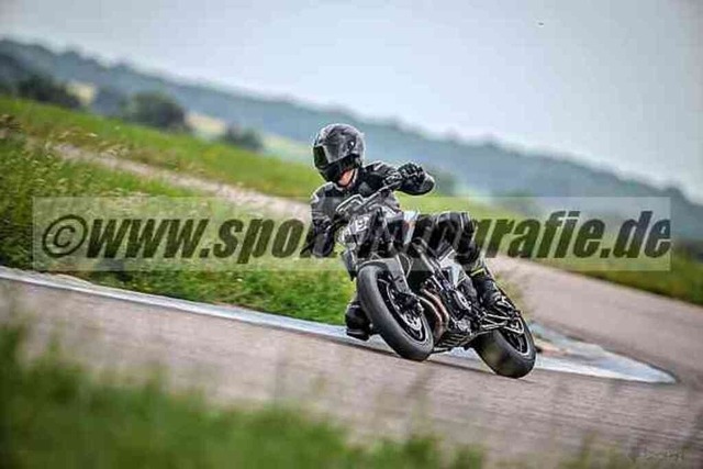 pubi3451 | Professionelle Fotos von Sportveranstaltungen, aber auch Hochzeiten und anderen Events. - Realisiert mit Pictrs.com
