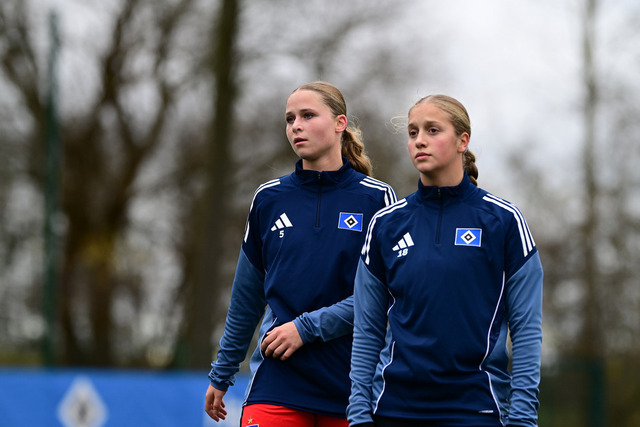 Fußball I Juniorinnen I Saison 2025-2026 I Regionalliga Nord I 7. Spieltag I Hamburger SV U17 - SpVg Aurich U17 I 00927 | Der Sportfotograf. - Realisiert mit Pictrs.com