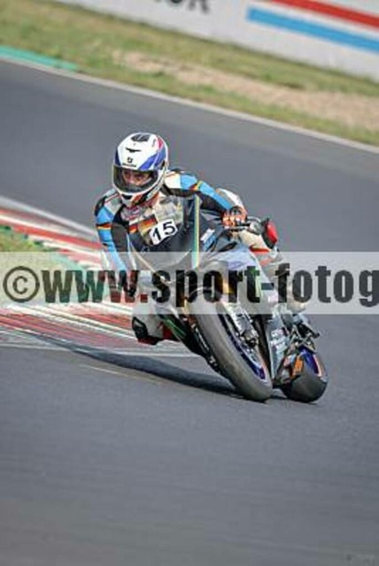 spof8451 | Professionelle Fotos von Sportveranstaltungen, aber auch Hochzeiten und anderen Events. - Realisiert mit Pictrs.com