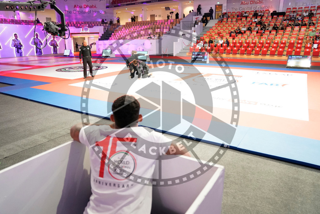 20231109PBB6871 | Fighters compete during the AJP World Professional Championship in the Mubadala Arena in Abu Dhabi, Arab United Emirates, on November 9, 2023.