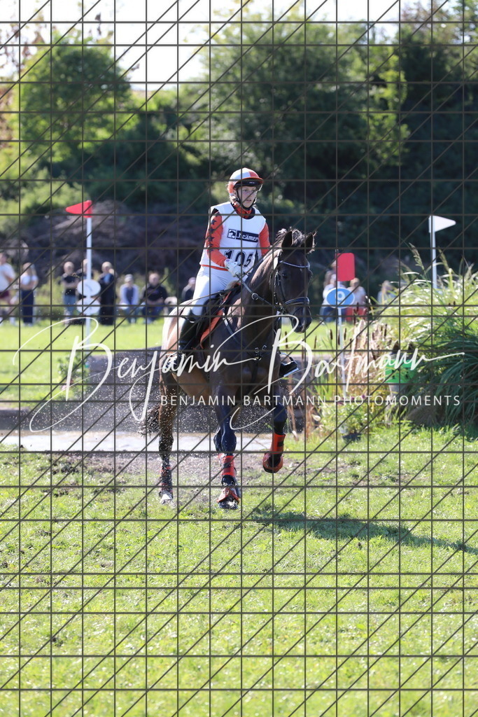 AZ2A0783 | Benjamin Bartmann Photomoments