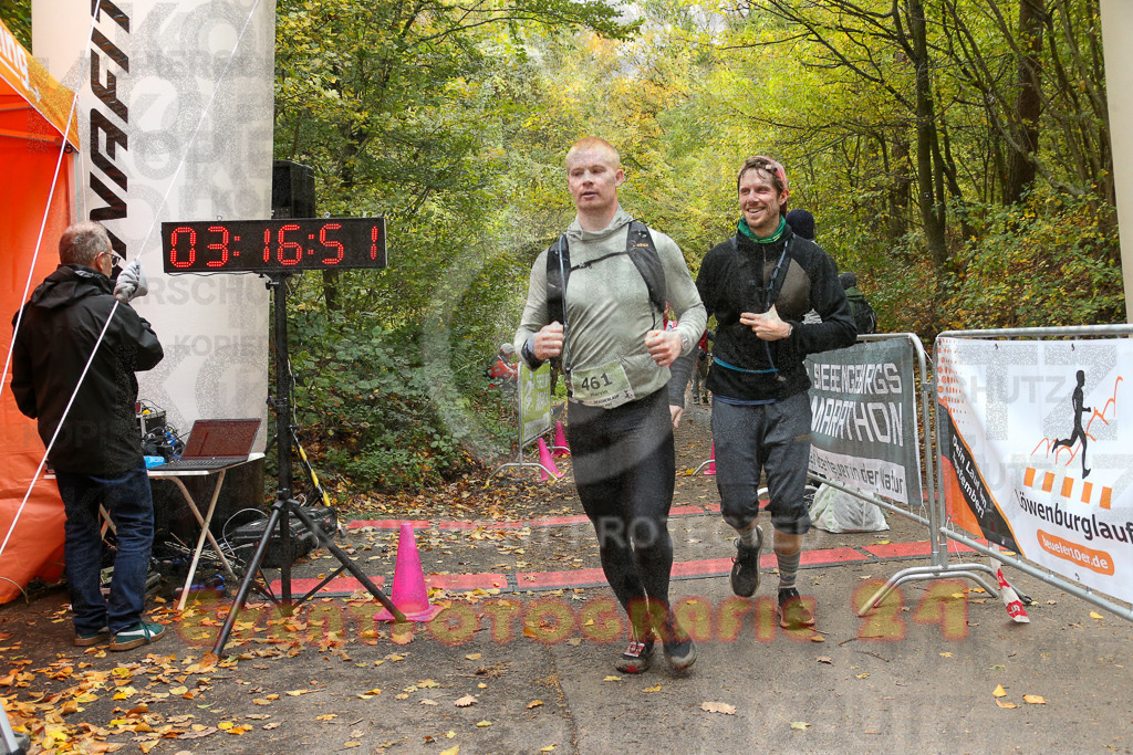 251026_1318_EX1_3173 | Sportfotografie im Rhein-Sieg Kreis, Köln, Bonn, NRW, Rheinland Pfalz, Hessen, etc. Unser Tätigkeitsfeld umfasst den Laufsport vom Volkslauf über den Marathon, Duathlon, Triathon bis zum Ultralauf wie Kölnpfad Ultra oder Schindertrail.